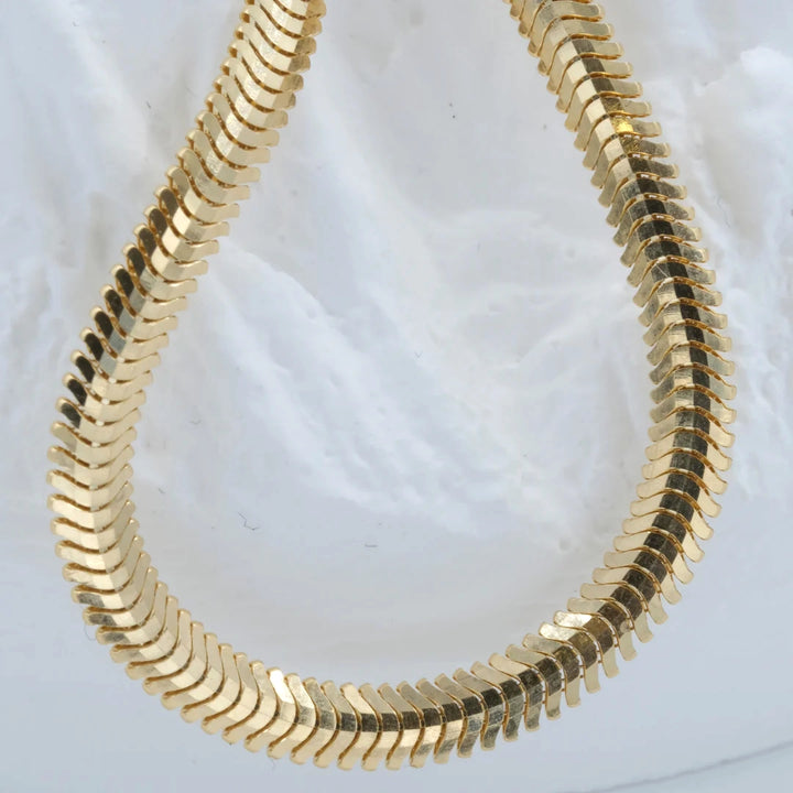 14 Ayar İtalyan Model Altın Zincir – 8,96 Gram - Güzelse Çizgidendir