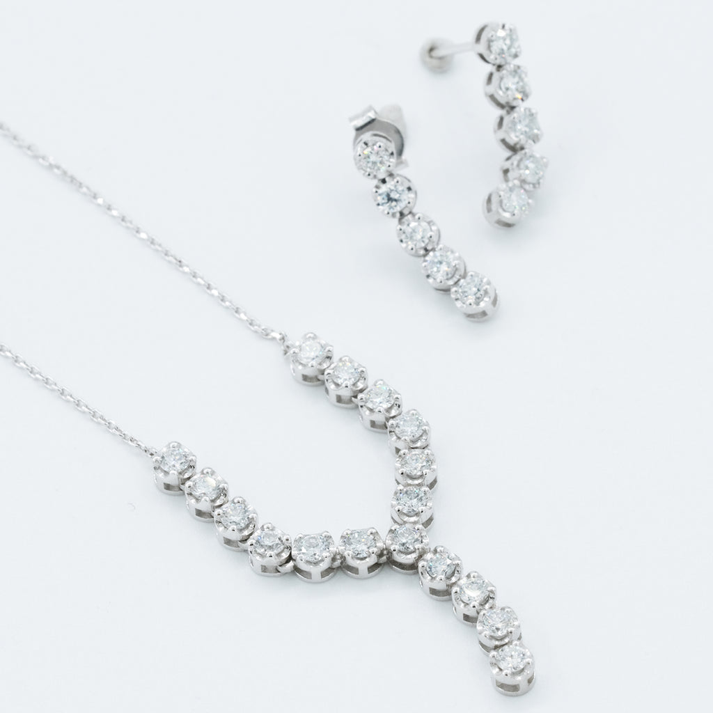 Flower Row Stone-set Half Suyolu Necklace Earrings Set